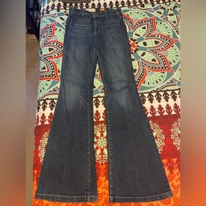 Pilcro high rise flare